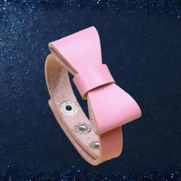 Pink Boho BOW Faux leather Snap Bracelet Adjustable SO CUTE!! - Picture 1 of 7